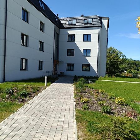 Apartament W Dolinie Sanu レスコ エクステリア 写真
